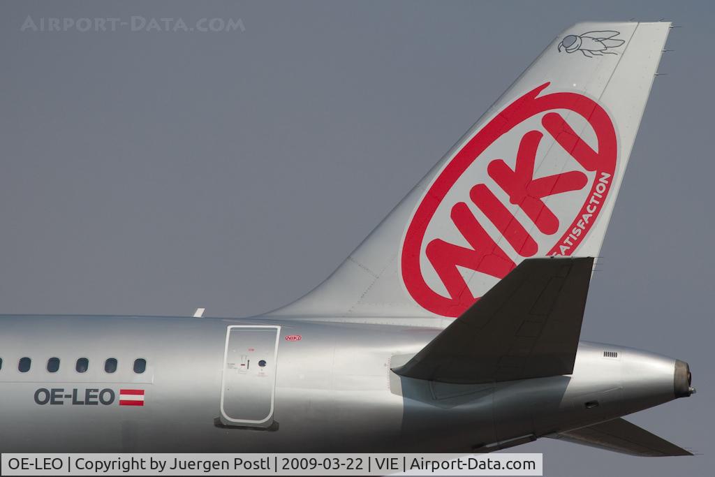 OE-LEO, 2006 Airbus A320-214 C/N 2668, Airbus A320-214