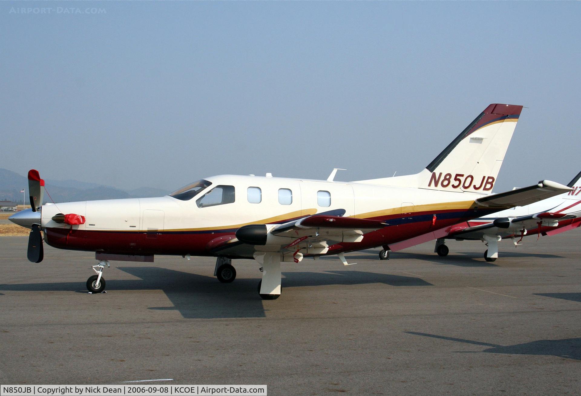 N850JB, 2006 Socata TBM-700 C/N 365, KCOE