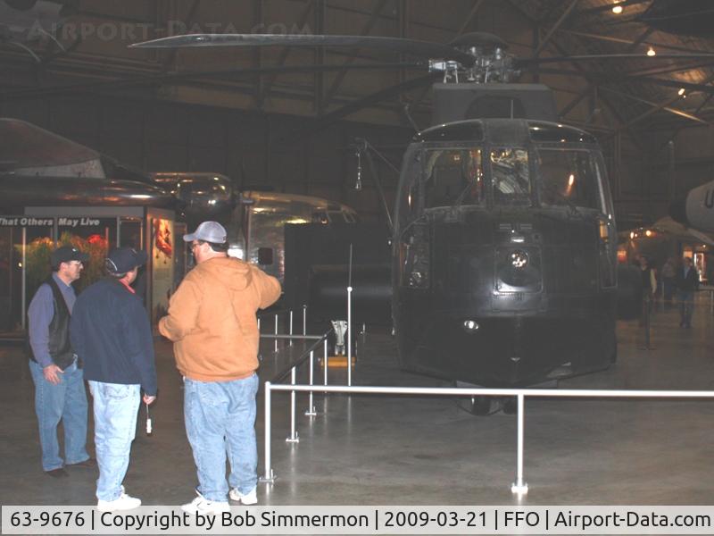 63-9676, 1963 Sikorsky CH-3E Jolly Green Giant C/N 61-508, A former crewman reminiscing and describing to friends the Sikorsky CH-3E 