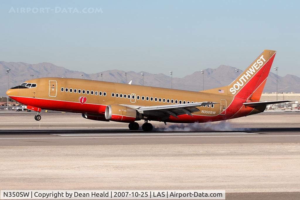 N350SW, 1989 Boeing 737-3H4 C/N 24409, Southwest Airlines N350SW (FLT SWA143) from Reno/Tahoe Int'l (KRNO) landing on RWY 25L.