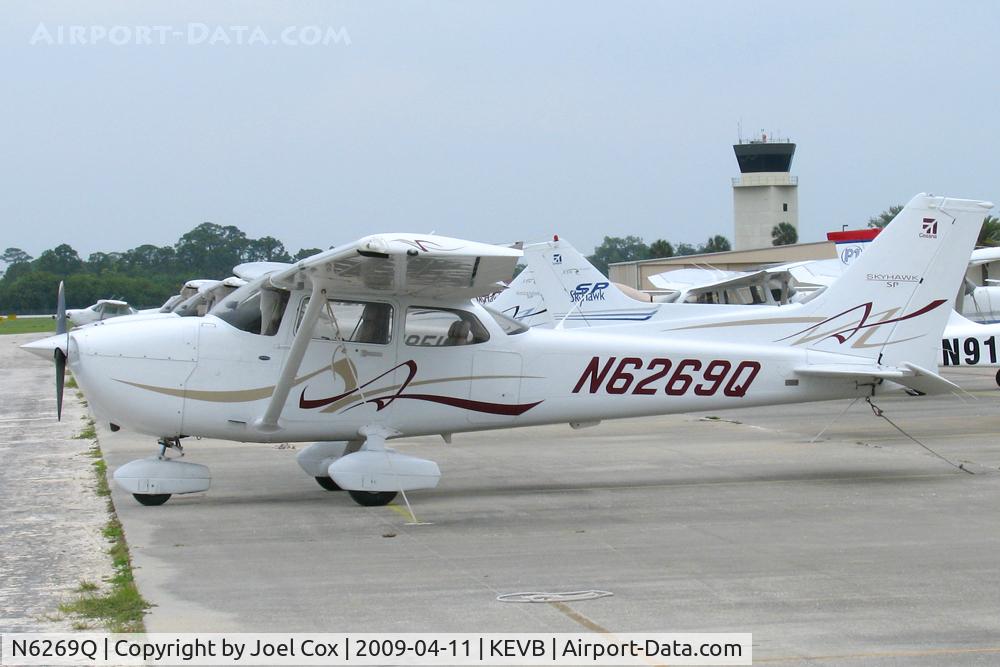 N6269Q, 2008 Cessna 172S C/N 172S10715, Sitting at New Smryna Municipal