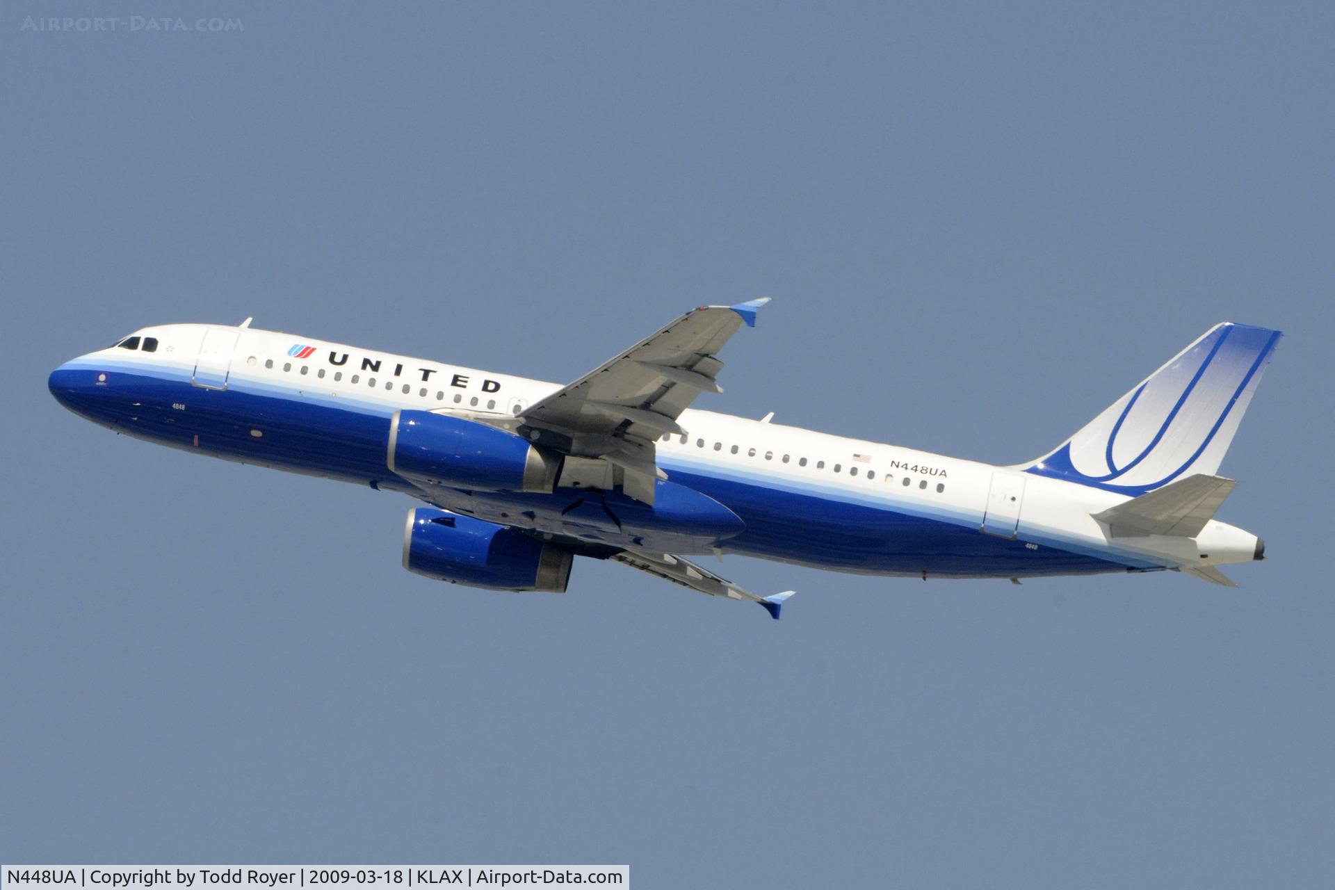 N448UA, 1998 Airbus A320-232 C/N 842, Departing LAX on 25R
