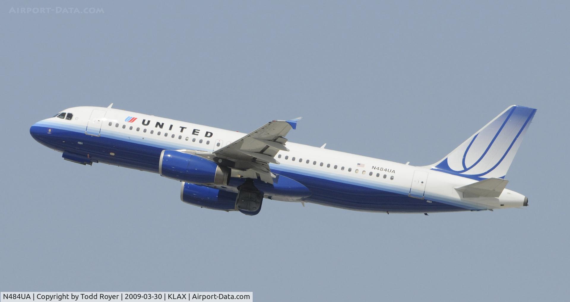 N484UA, 2001 Airbus A320-232 C/N 1609, Departing LAX on 25R