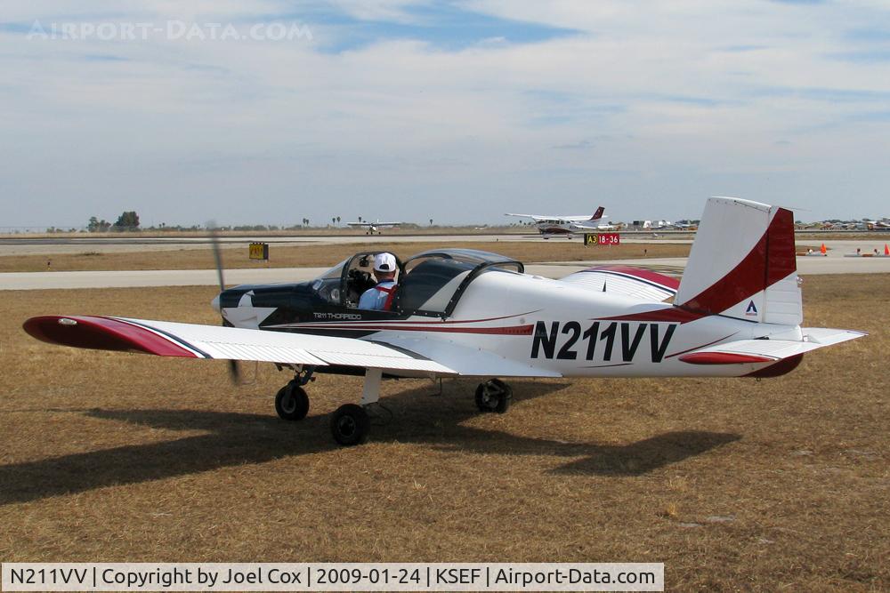 N211VV, 2005 Indus Aviation T-211 Thorpedo C/N 017S, Sebring light sport expo