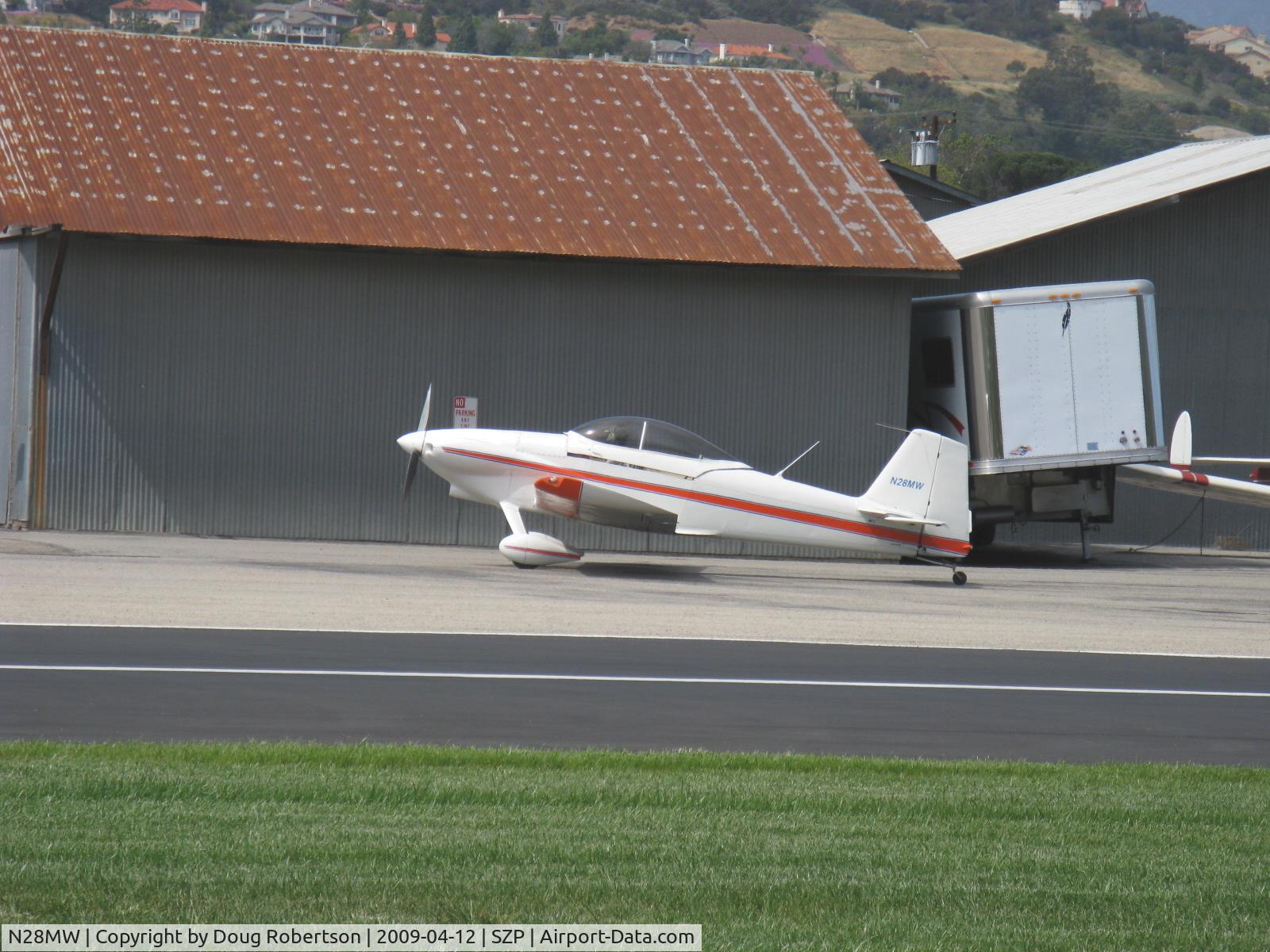 N28MW, 1986 Vans RV-4 C/N 1067, 1986 Waldorf VAN's RV-4, Lycoming O-320, taxi