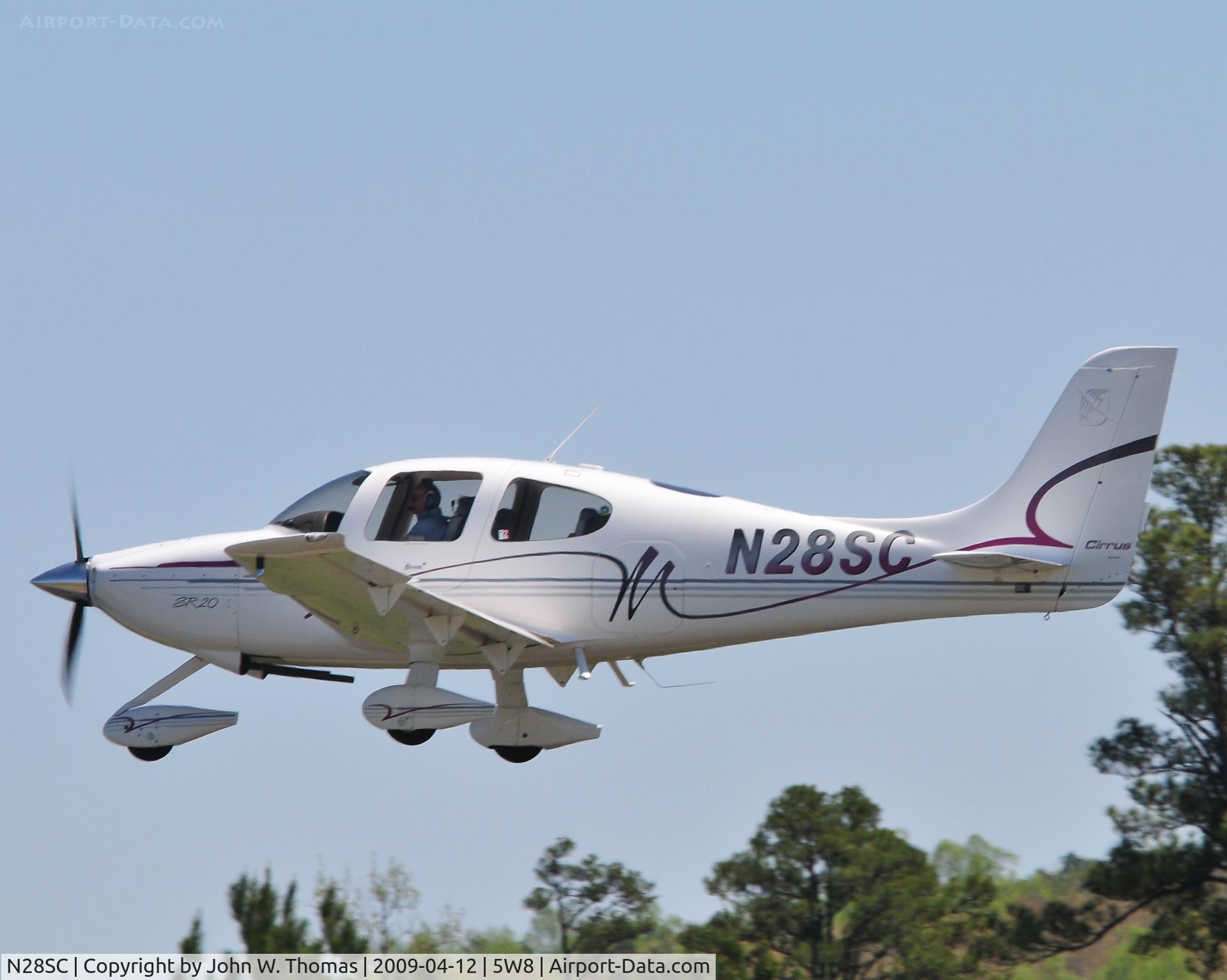 N28SC, 2001 Cirrus SR20 C/N 1137, Departing runway 4