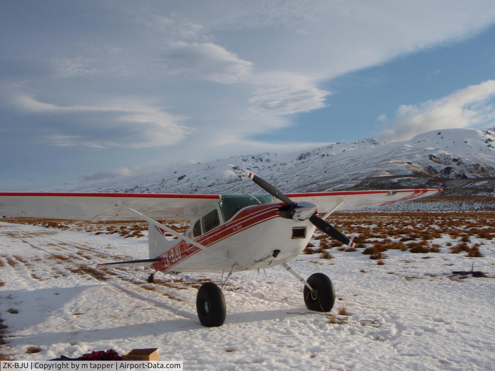 ZK-BJU, Cessna 180 C/N 31451, nevis strip nz