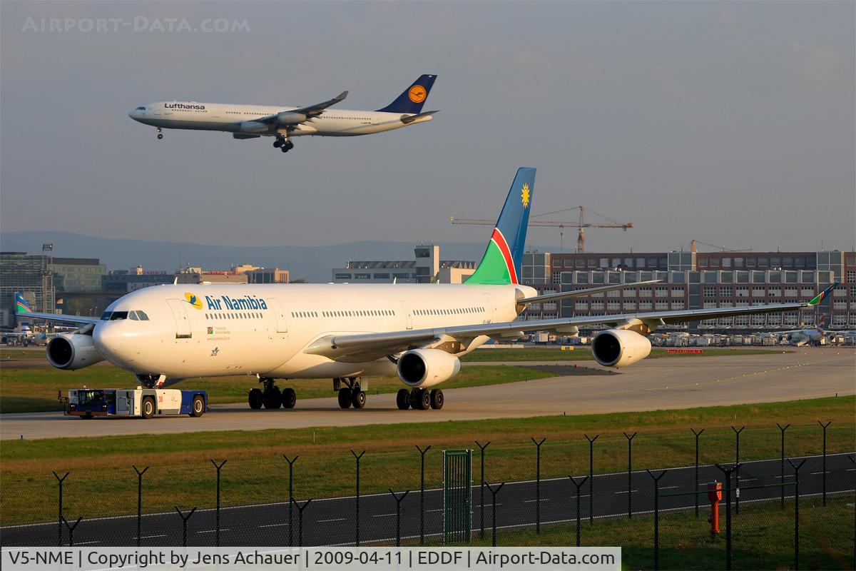 V5-NME, 1994 Airbus A340-311 C/N 051, Air Namibia - Airbus 340-311