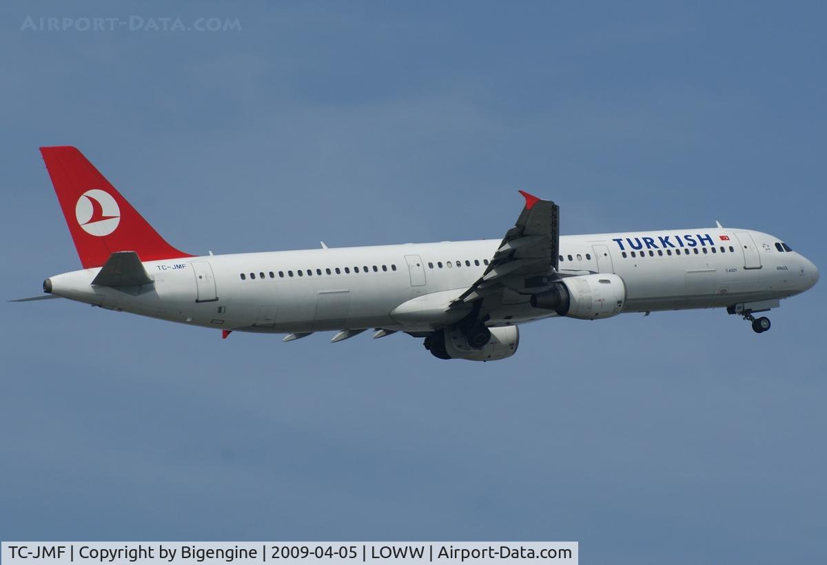 TC-JMF, 2000 Airbus A321-211 C/N 1233, Take off.