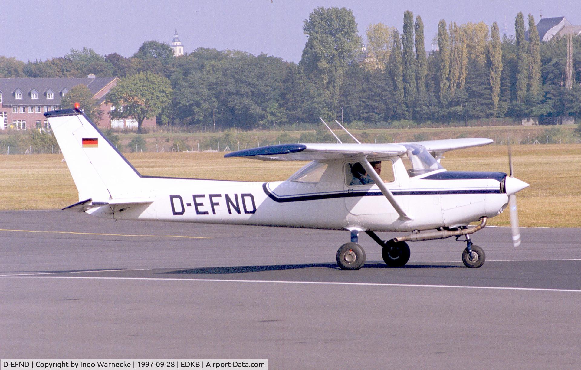 D-EFND, Reims F152 C/N 1659, Cessna (Reims) F152 at Bonn-Hangelar airfield