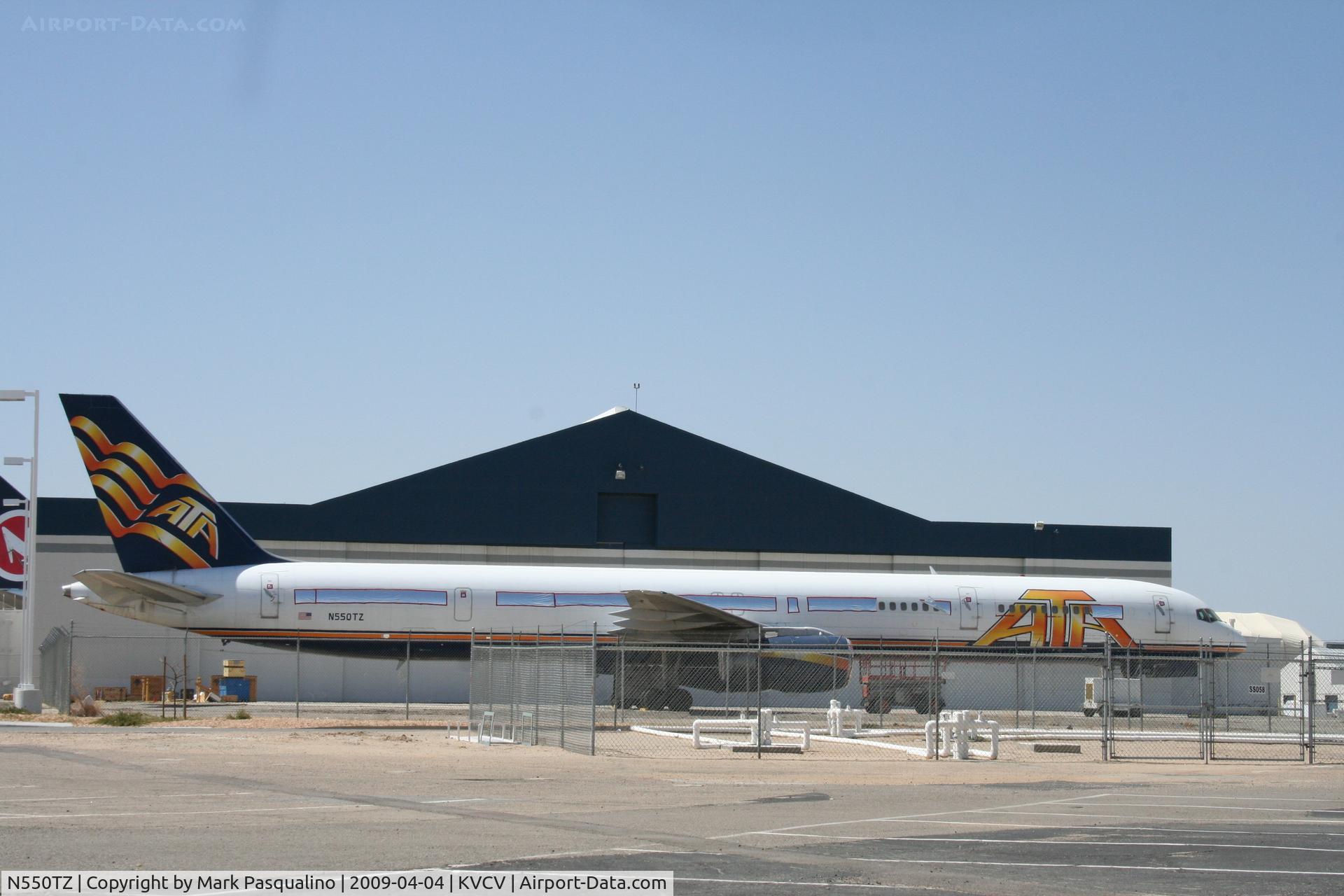 N550TZ, 2001 Boeing 757-33N C/N 32584, Boeing 757-300