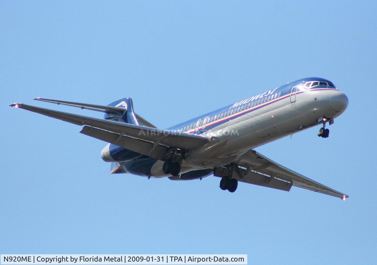 N920ME, 2004 Boeing 717-2BL C/N 55182, Midwest 717
