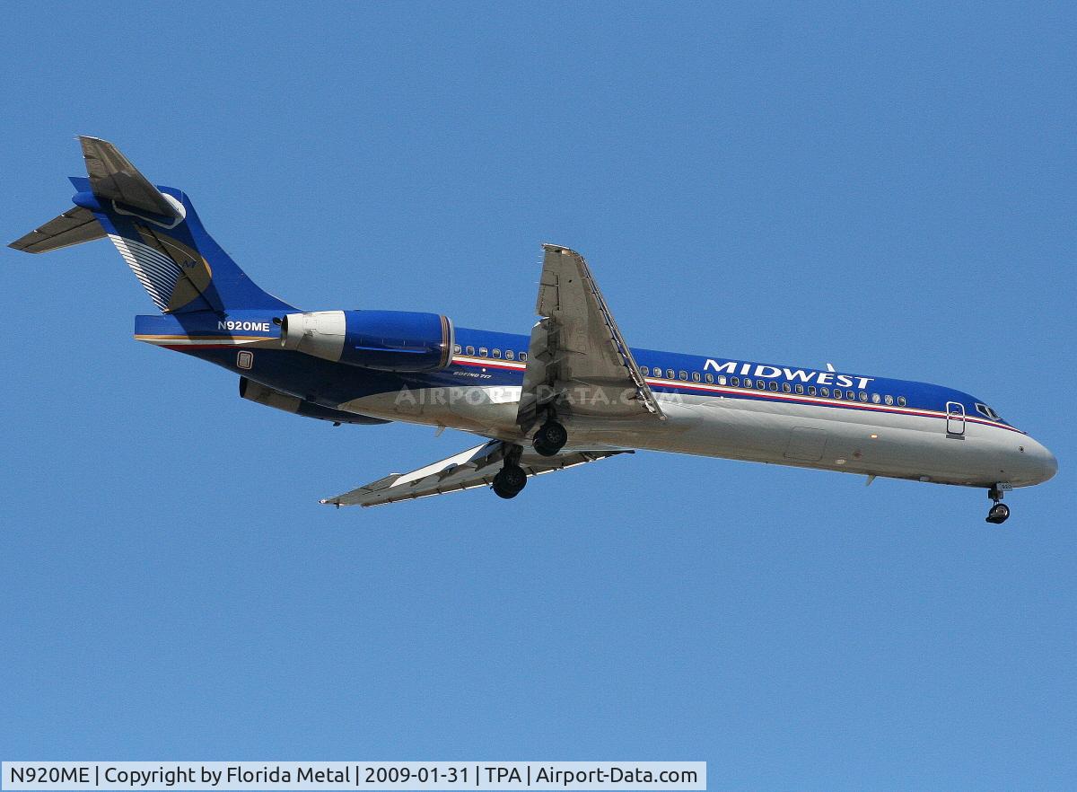 N920ME, 2004 Boeing 717-2BL C/N 55182, Midwest 717