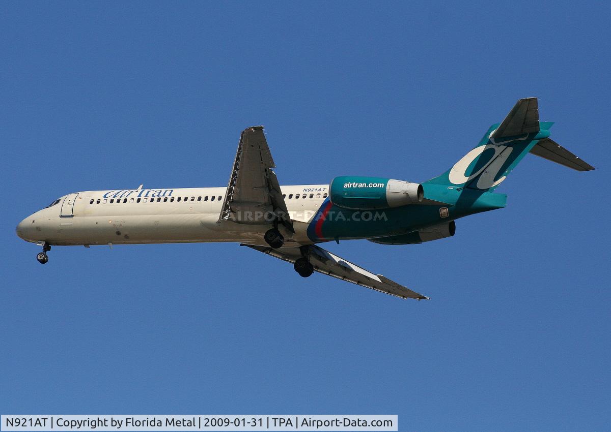 N921AT, 2000 Boeing 717-200 C/N 55082, Air Tran 717