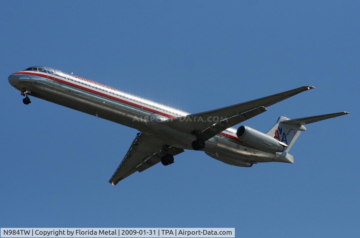 N984TW, 1999 McDonnell Douglas MD-83 (DC-9-83) C/N 53634, American MD-83