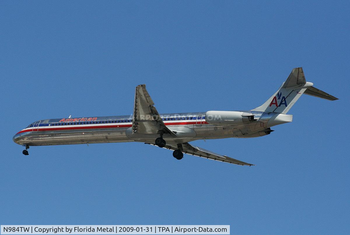 N984TW, 1999 McDonnell Douglas MD-83 (DC-9-83) C/N 53634, American MD-83