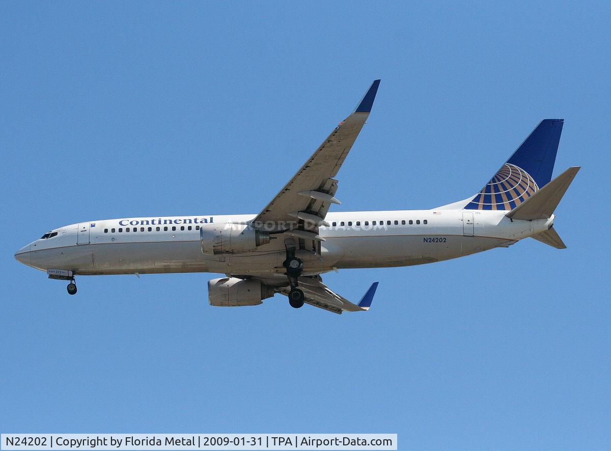 N24202, 2000 Boeing 737-824 C/N 30429, Continental 737-800