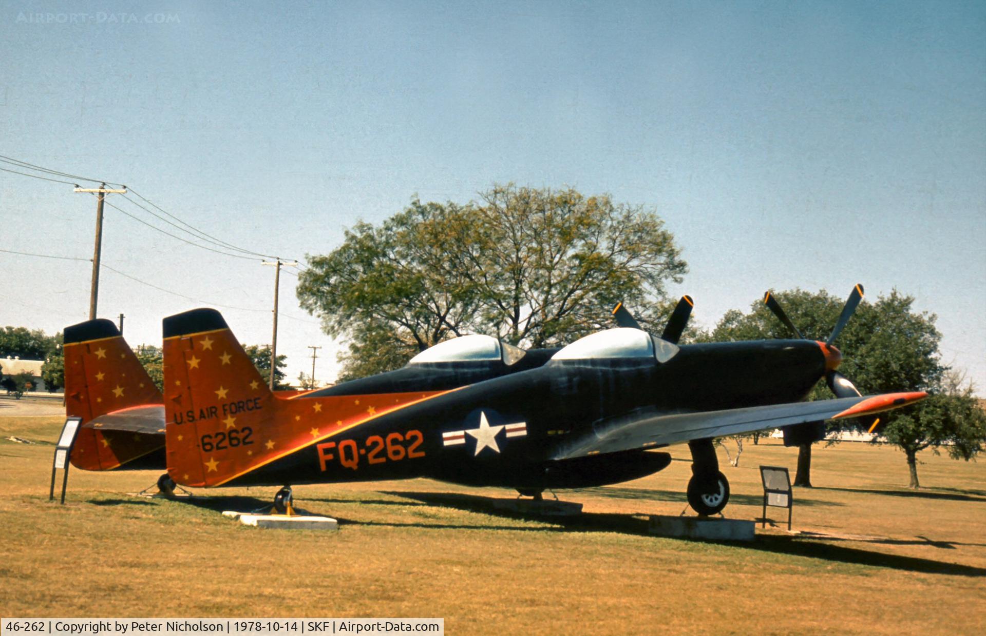 46-262, 1946 North American F-82E Twin Mustang C/N 144-38148, F-82E Twin Mustang in the USAF History & Traditions Museum in 1978.  The data block on the fuselage shows an incorrect serial 42-242.