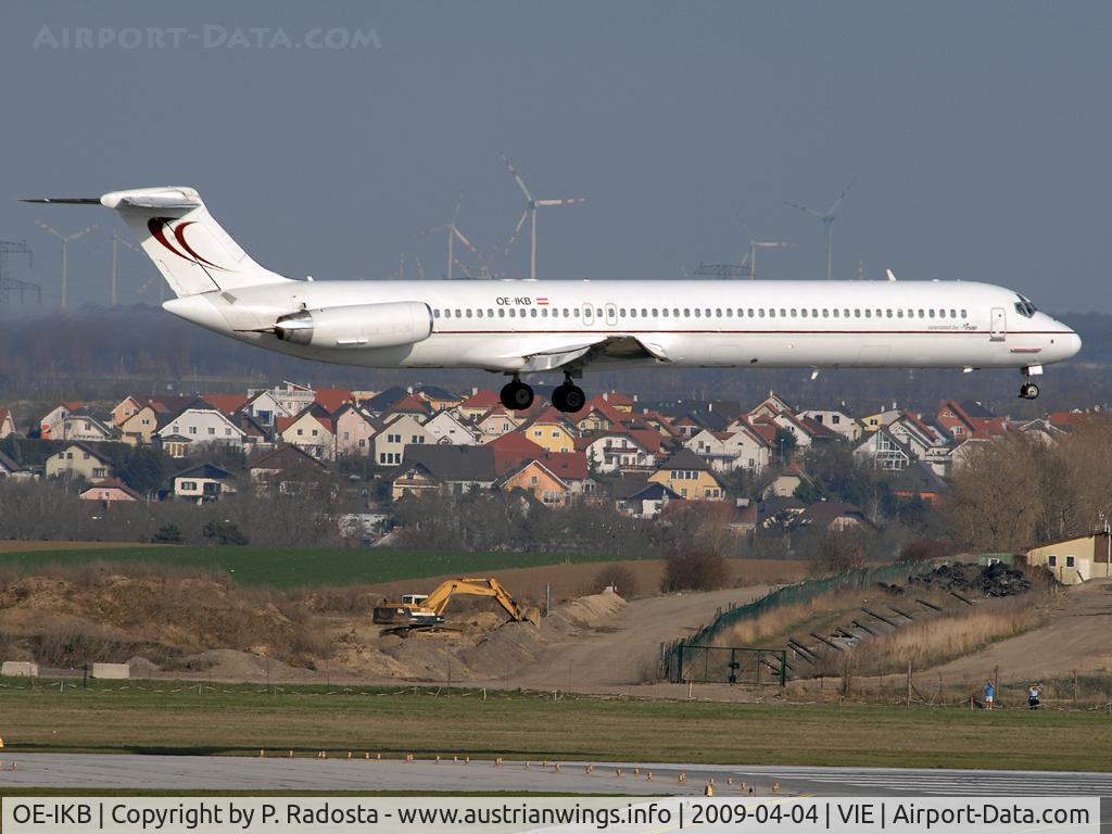 OE-IKB, 1986 McDonnell Douglas MD-83 (DC-9-83) C/N 49448, Probably the last regular MD 83 visitor in Vienna