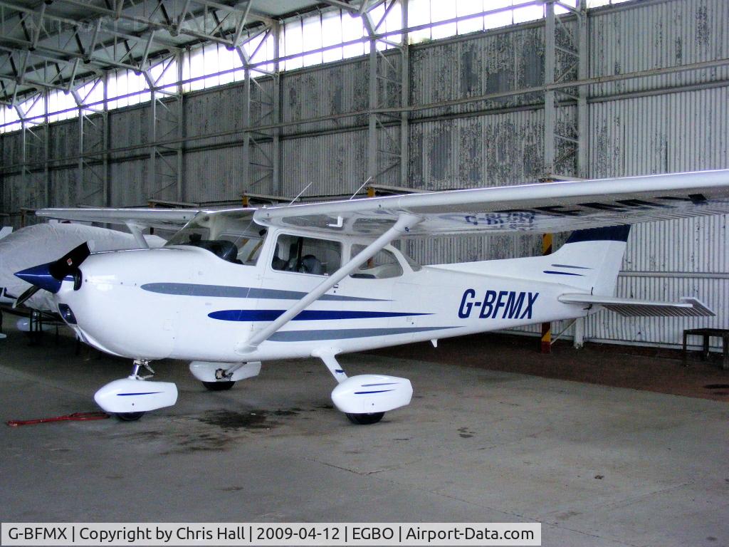 G-BFMX, 1978 Reims F172N Skyhawk C/N 1732, A2Z Wholrsale Fashion Jewellery Ltd