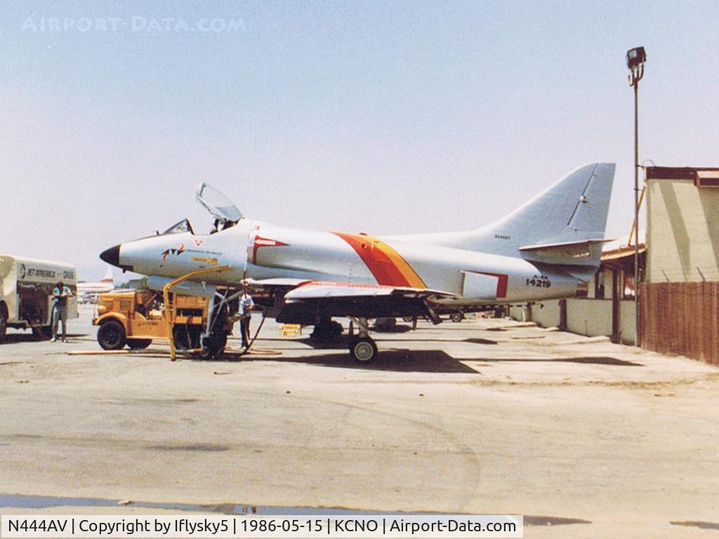 N444AV, 1957 Douglas A-4A C/N 14219, A-4 Skyhawk