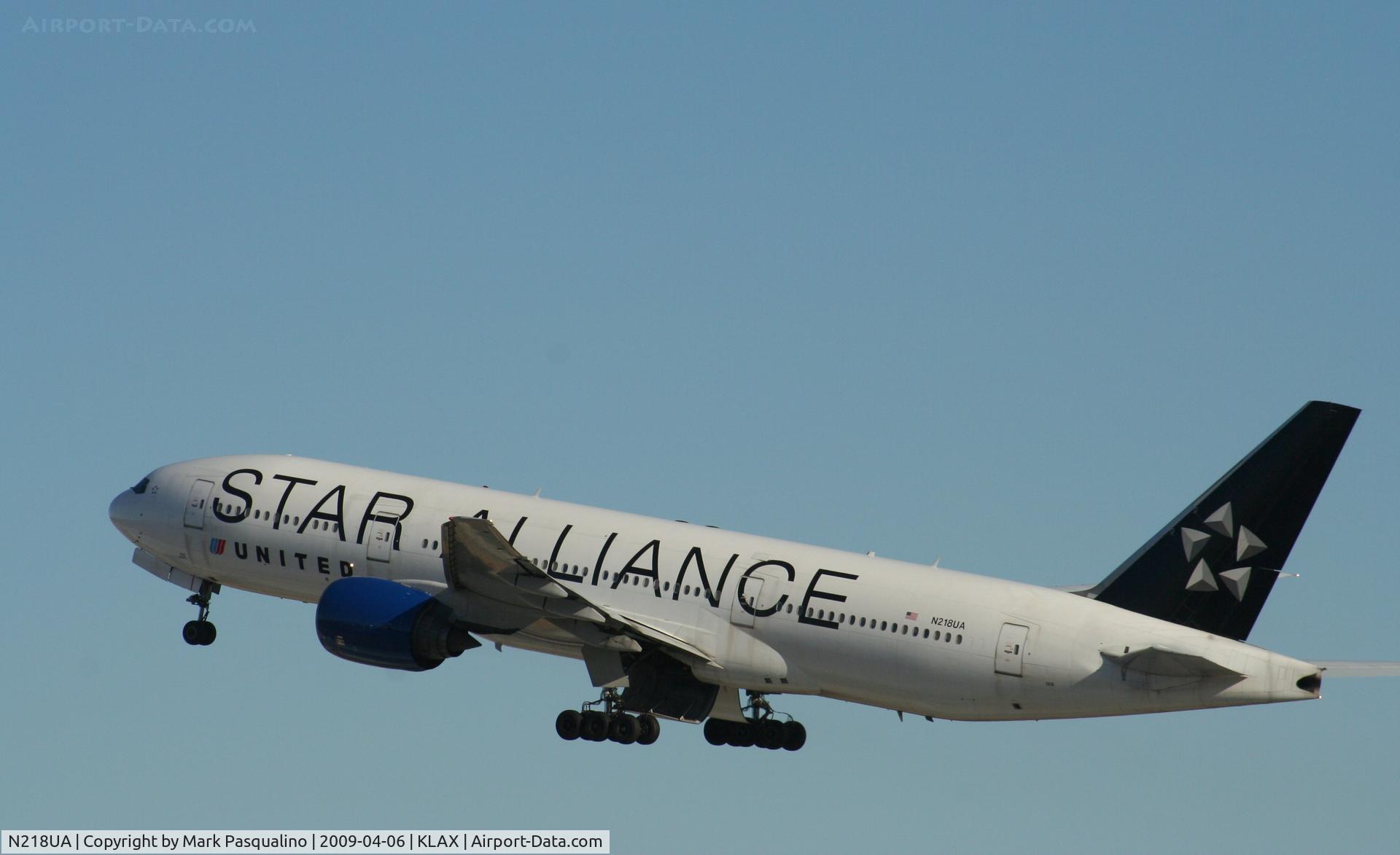 N218UA, 2001 Boeing 777-222 C/N 30222, Boeing 777-200