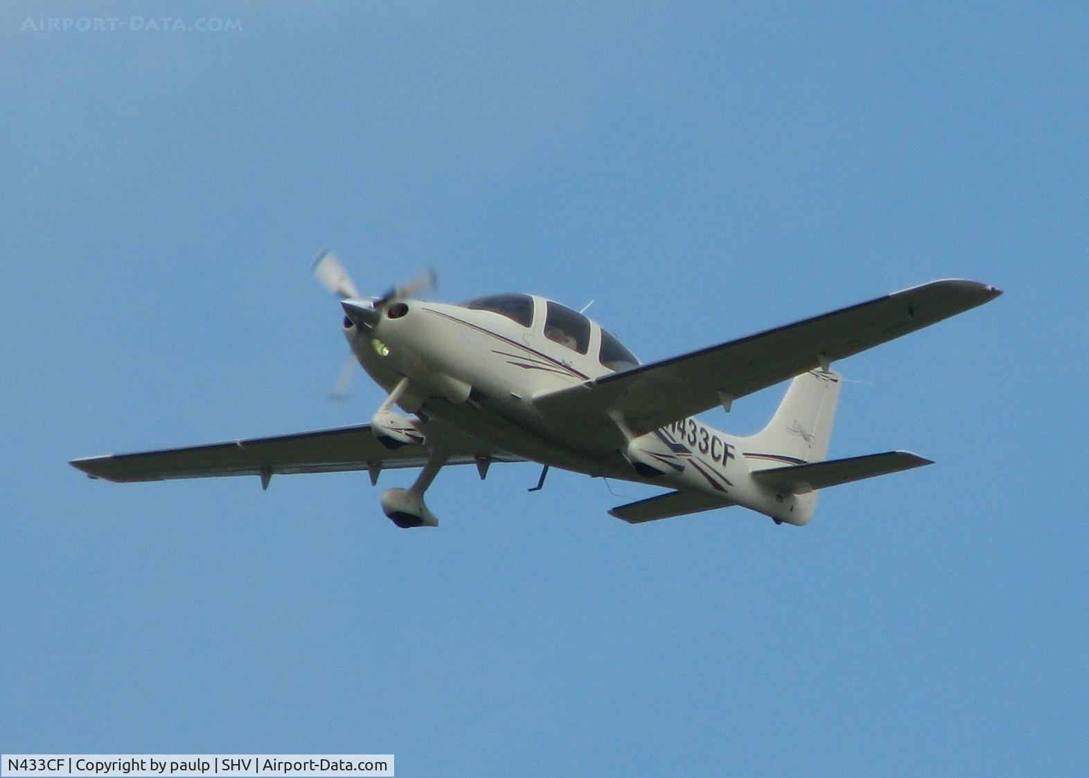 N433CF, 2003 Cirrus SR22 C/N 0710, Off of runway 14 at the Shreveport Regional airport.