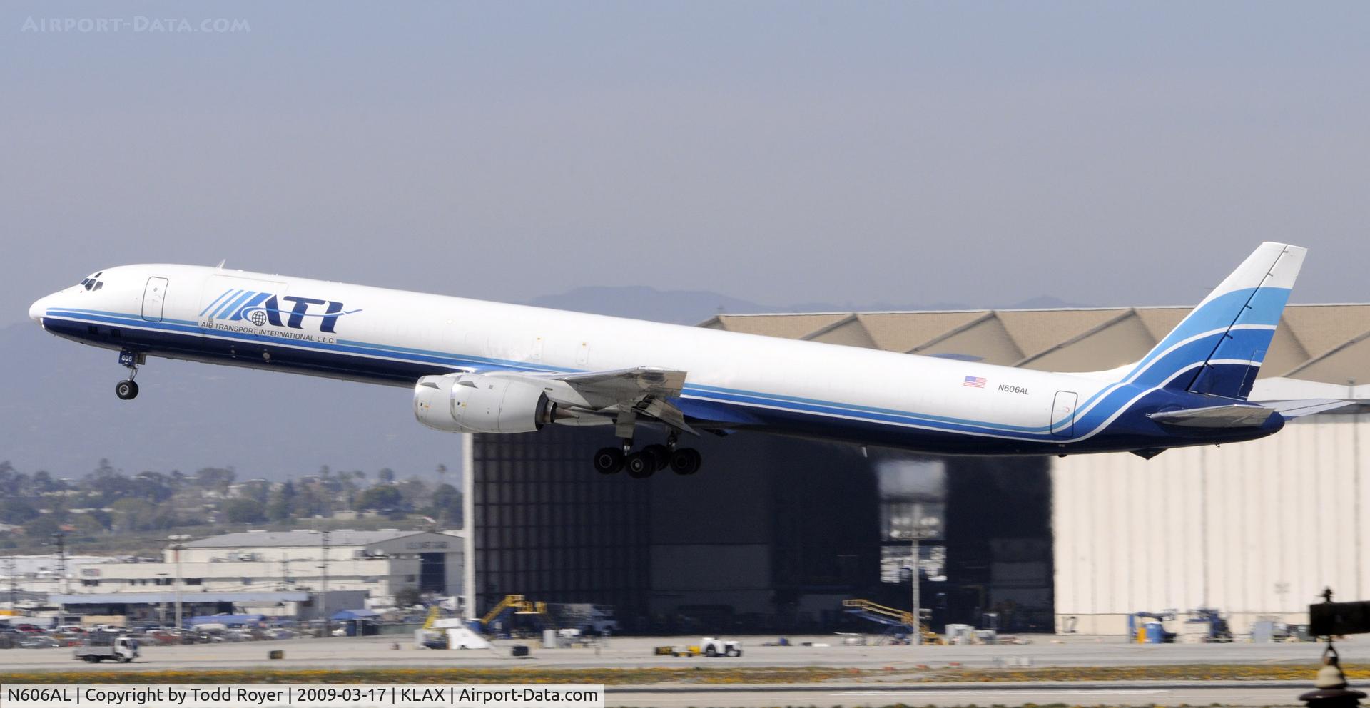 N606AL, 1969 Douglas DC-8-73F C/N 46044, Departing LAX on 25R