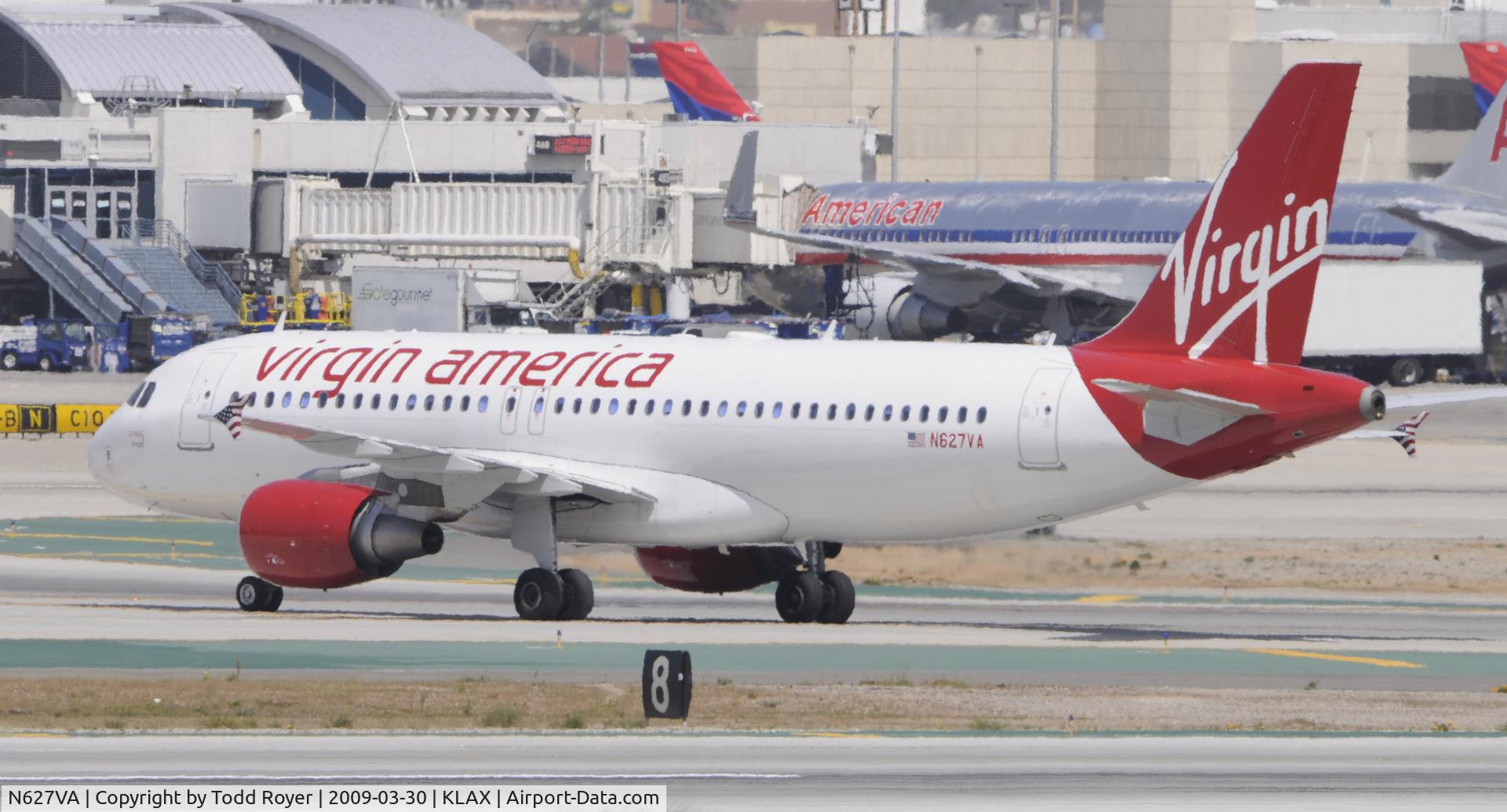 N627VA, 2006 Airbus A320-214 C/N 2851, Taxi to gate