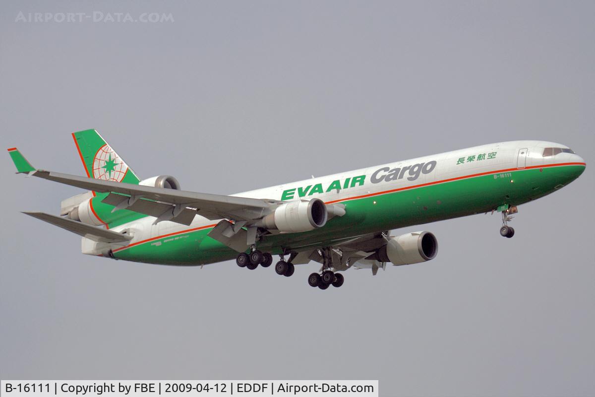 B-16111, 1998 McDonnell Douglas MD-11F C/N 48787, Eva Air MD-11F approaches RW07R
