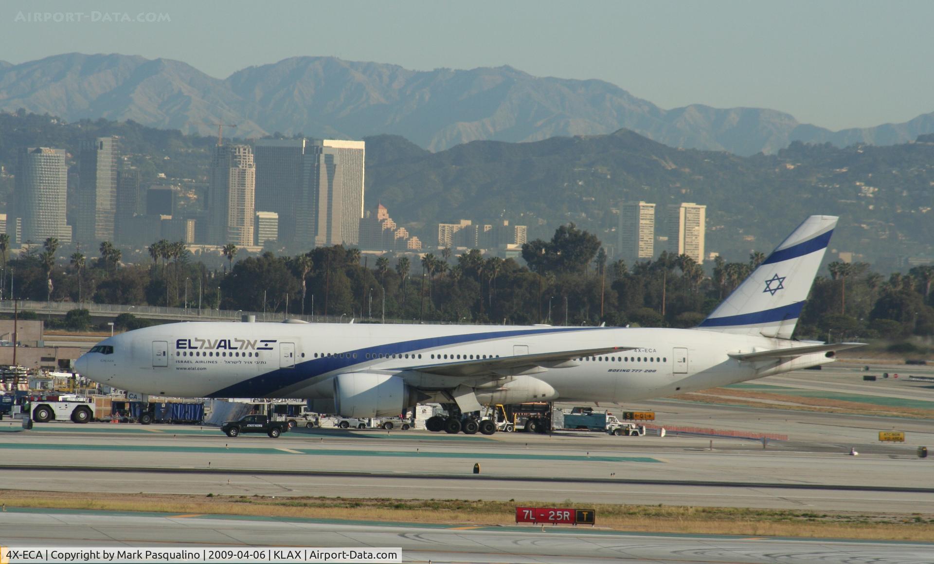 4X-ECA, 2001 Boeing 777-258/ER C/N 30831, Boeing 777-200ER
