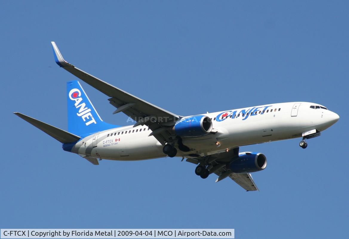 C-FTCX, 1999 Boeing 737-8AS C/N 29921, Canjet 737-800