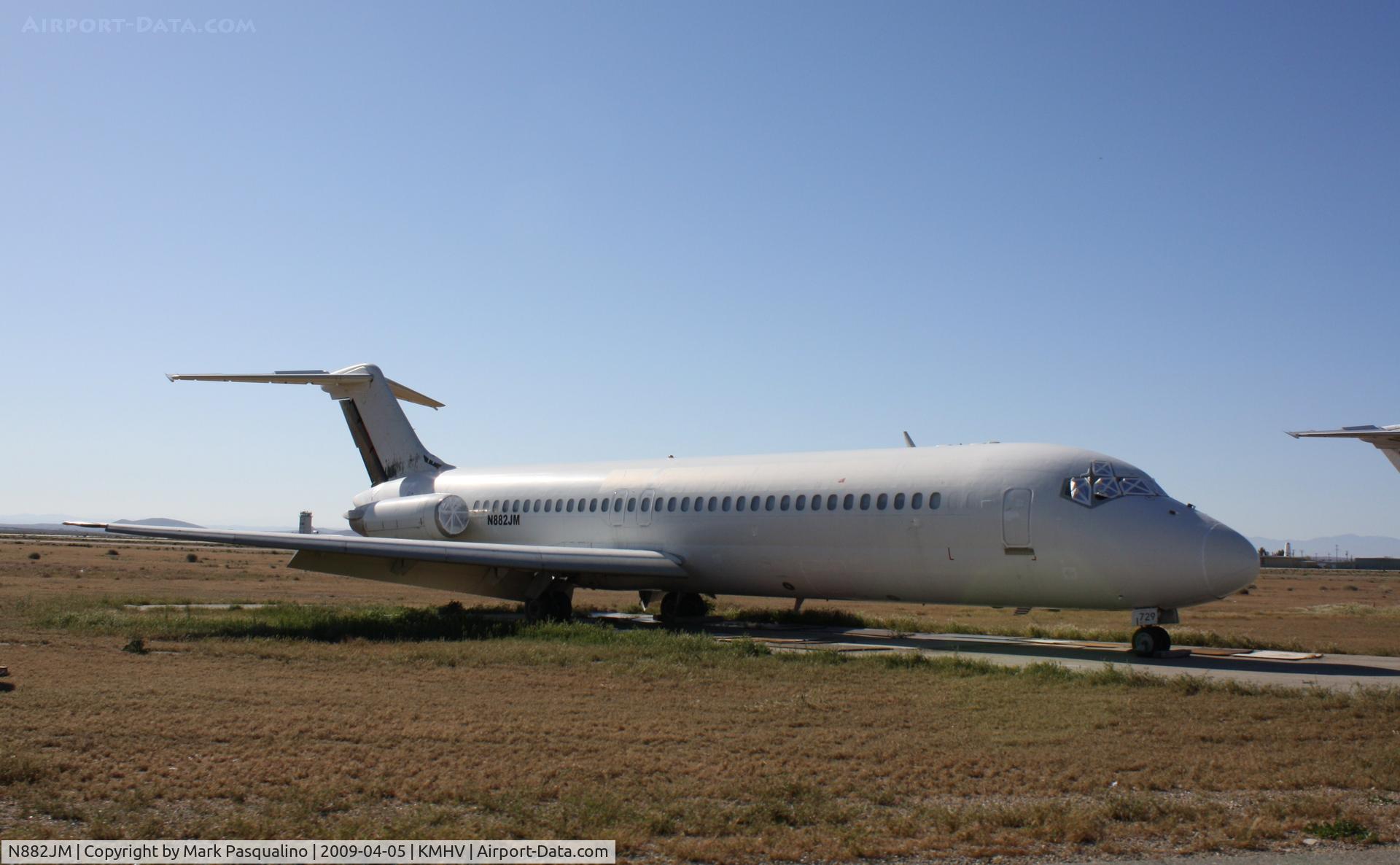 N882JM, 1968 Douglas DC-9-32 C/N 47292, DC-9-32