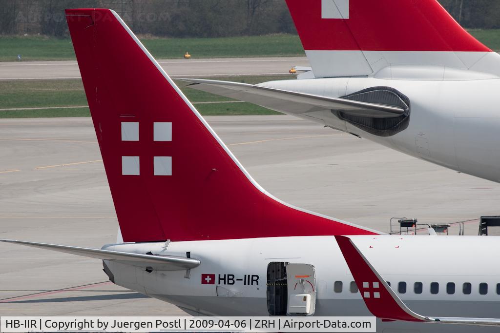 HB-IIR, 2004 Boeing 737-86Q C/N 30295, Boeing 737-86Q