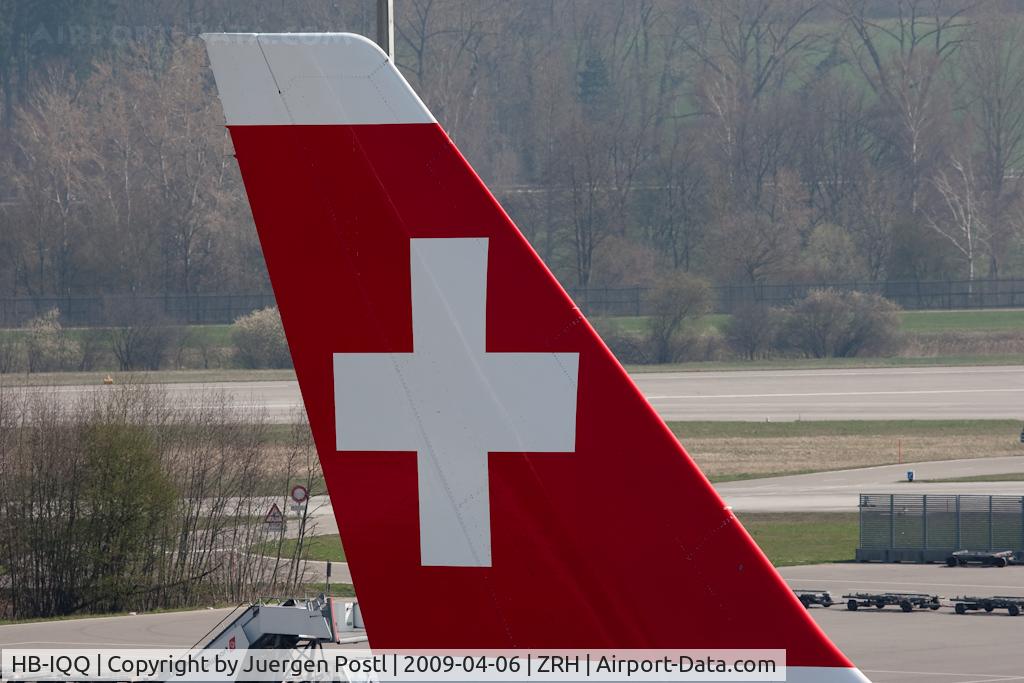 HB-IQQ, 2000 Airbus A330-223 C/N 322, Airbus A330-223
