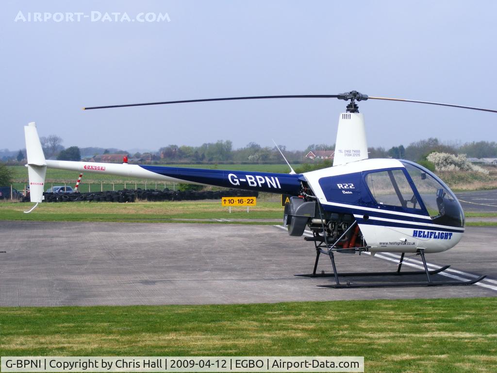 G-BPNI, 1989 Robinson R22 Beta C/N 0948, Heliflight UK Ltd