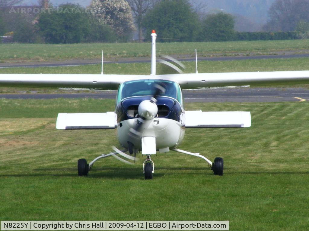 N8225Y, 1977 Cessna 177RG Cardinal C/N 177RG1247, privately owned