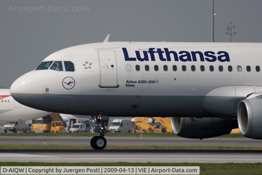 D-AIQW, 2000 Airbus A320-211 C/N 1367, Airbus A320-211