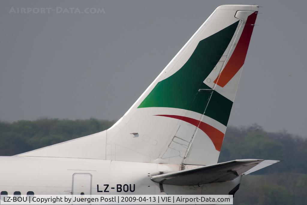 LZ-BOU, 1987 Boeing 737-3L9 C/N 23717/1365, Boeing 737-3L9