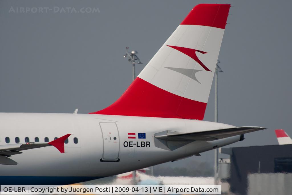 OE-LBR, 2000 Airbus A320-214 C/N 1150, Airbus A320-214