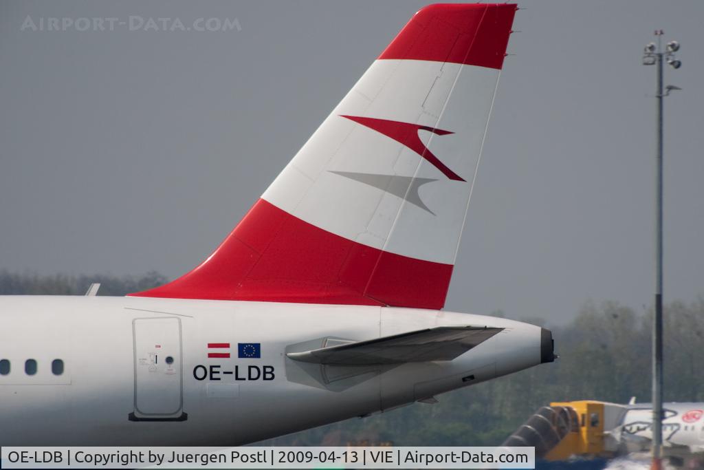 OE-LDB, 2004 Airbus A319-112 C/N 2174, Airbus A319-112