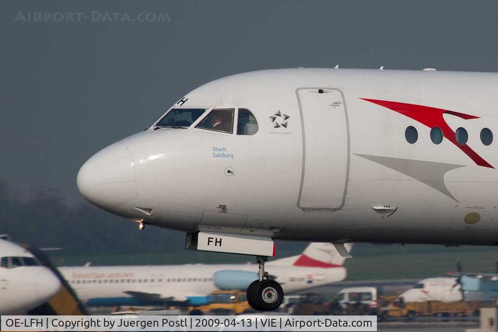 OE-LFH, 1995 Fokker 70 (F-28-0070) C/N 11554, Fokker 70