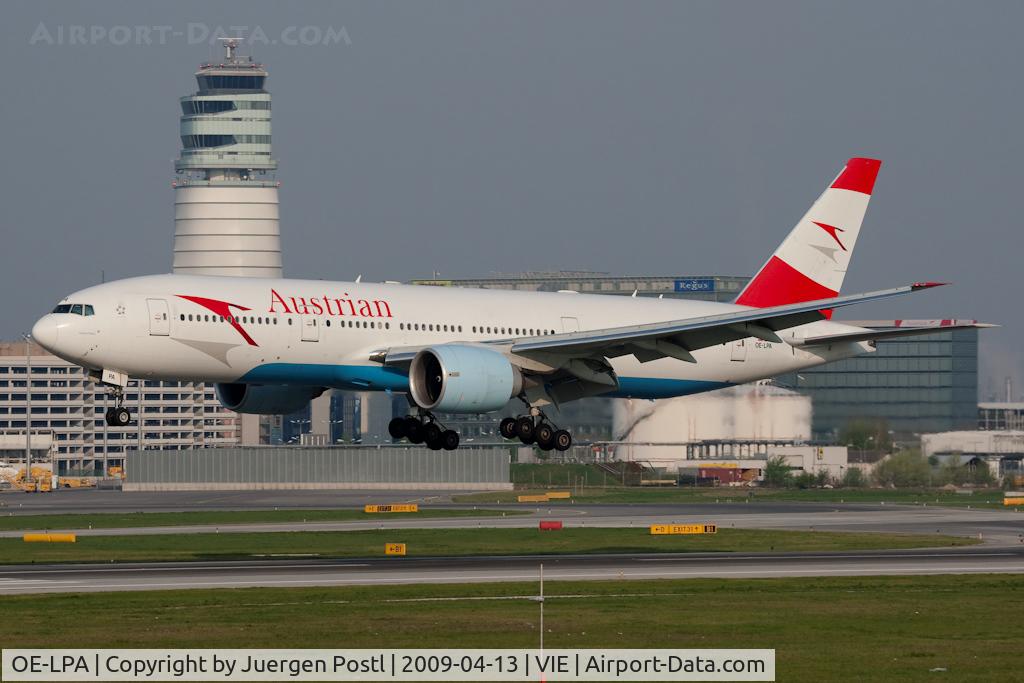 OE-LPA, 1997 Boeing 777-2Z9/ER C/N 28698, Boeing 777-2Z9