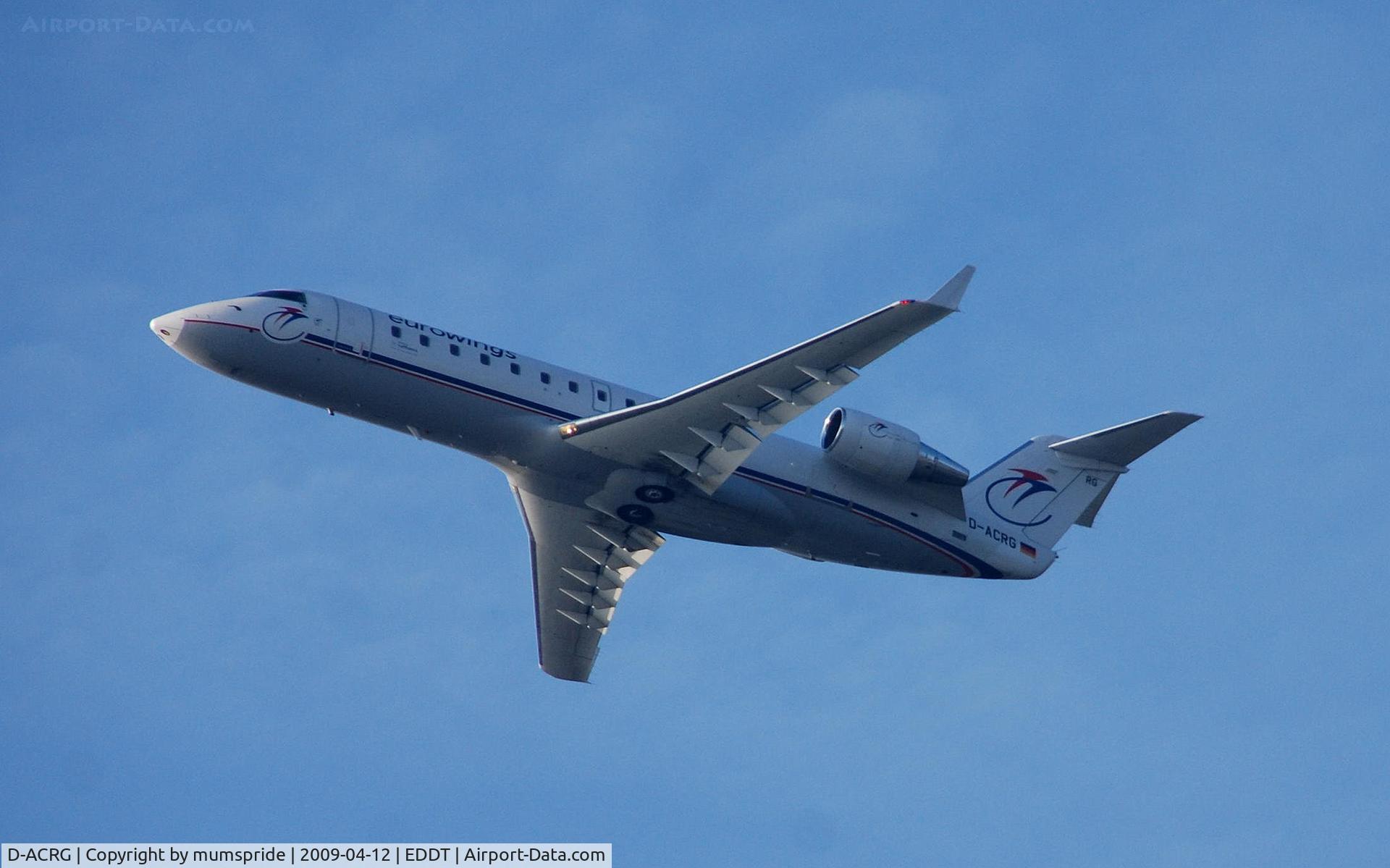 D-ACRG, 2002 Bombardier CRJ-200ER (CL-600-2B19) C/N 7630, Easter morning early bird´s leaving Berlin