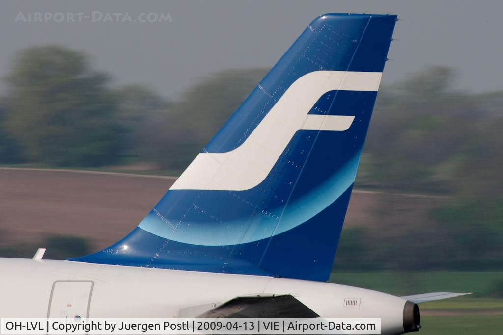 OH-LVL, 2004 Airbus A319-112 C/N 2266, Airbus A319-112