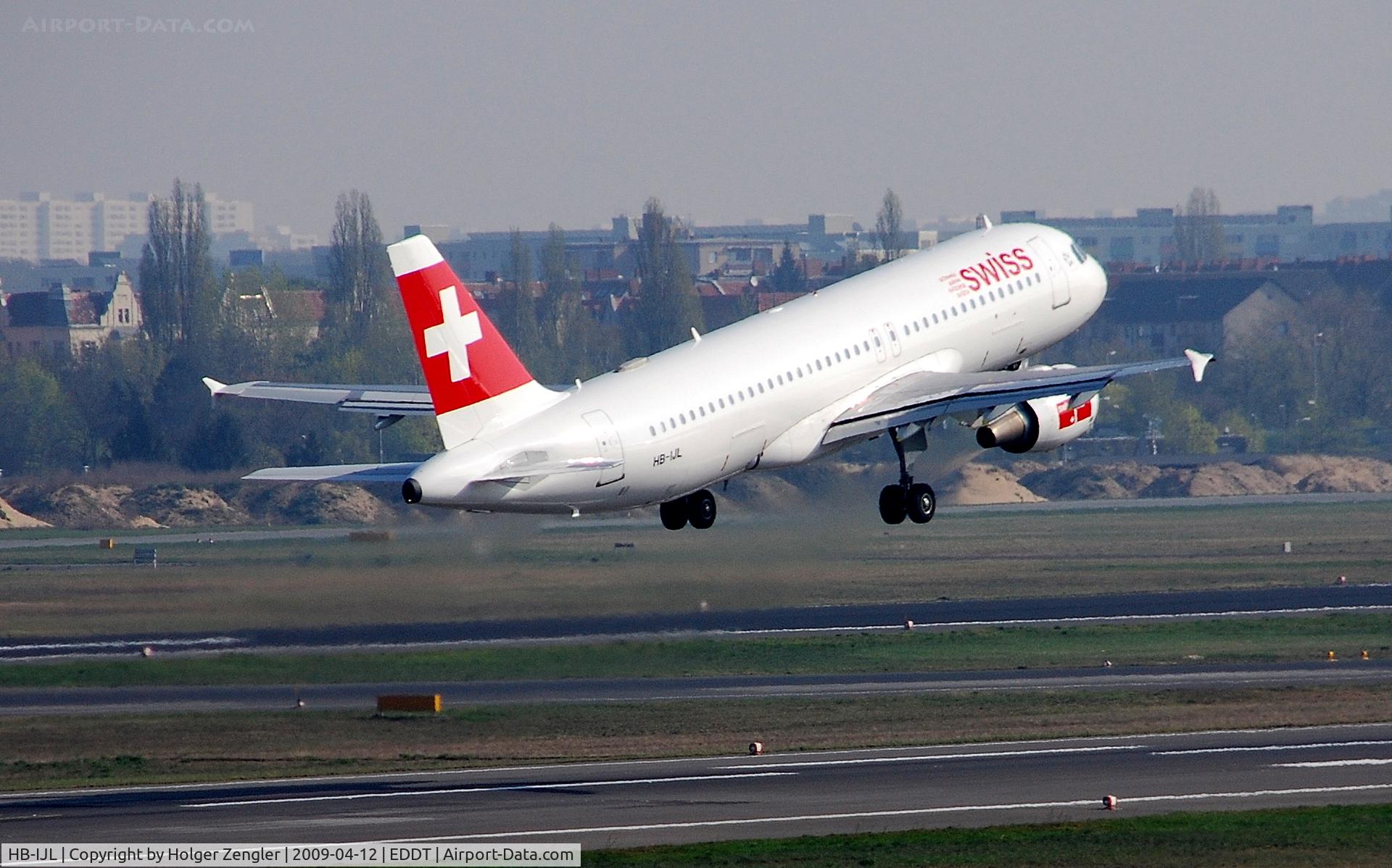HB-IJL, 1996 Airbus A320-214 C/N 603, Is it only hot air that makes it fly?