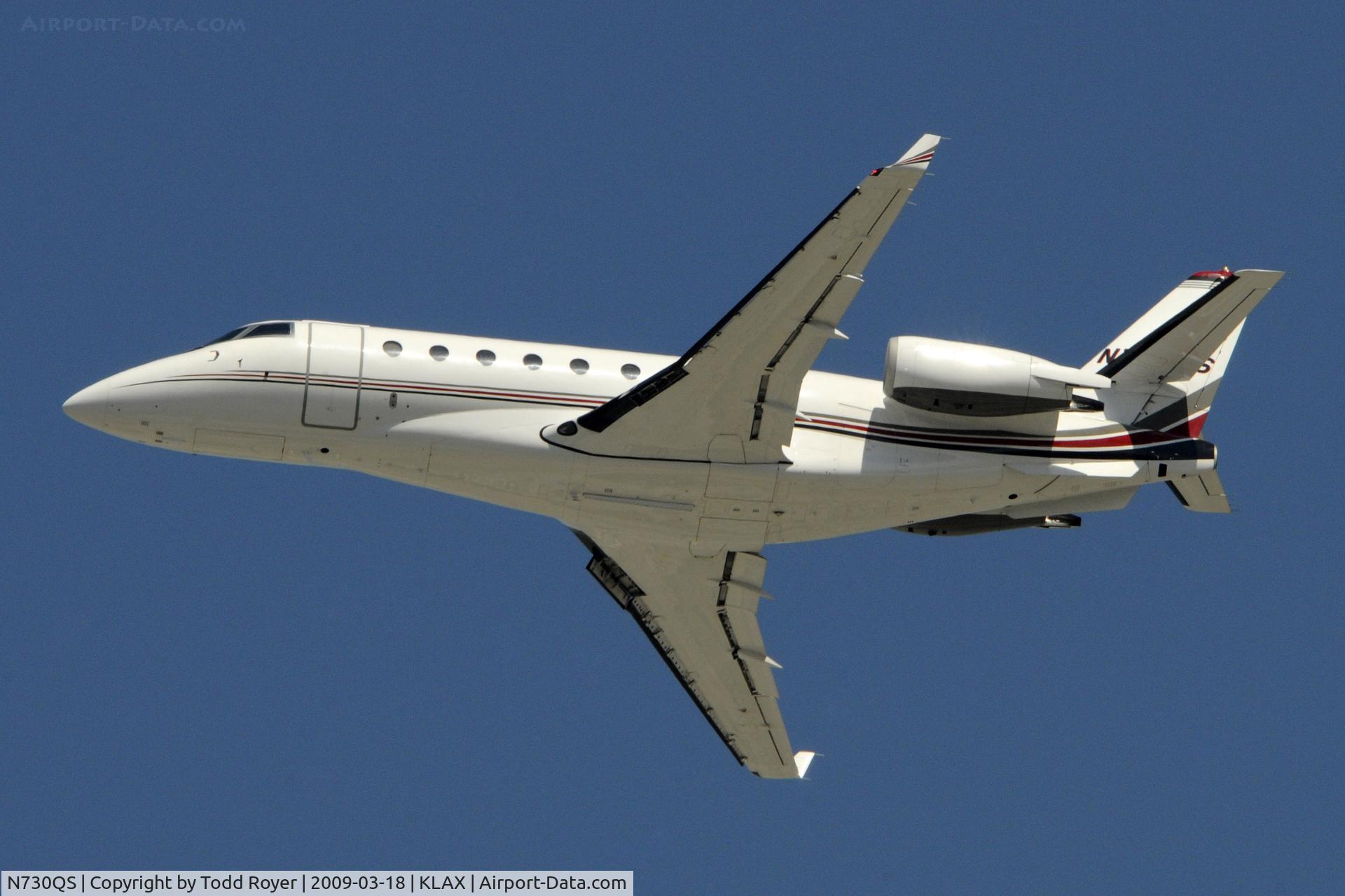 N730QS, 2005 Israel Aircraft Industries Gulfstream 200 C/N 120, Departing LAX on 25L