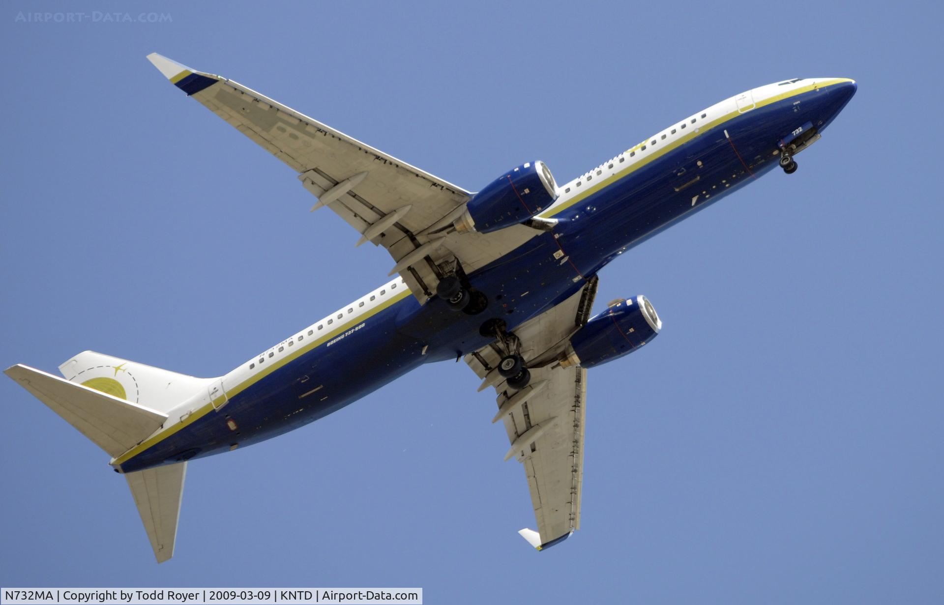 N732MA, 2001 Boeing 737-81Q C/N 30618, Miami Air into Point Mugu 