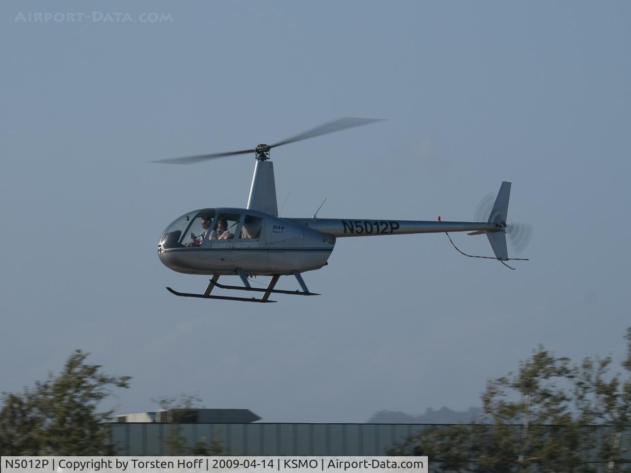 N5012P, 2005 Robinson R44 II C/N 10740, N5012P arriving on RWY 21