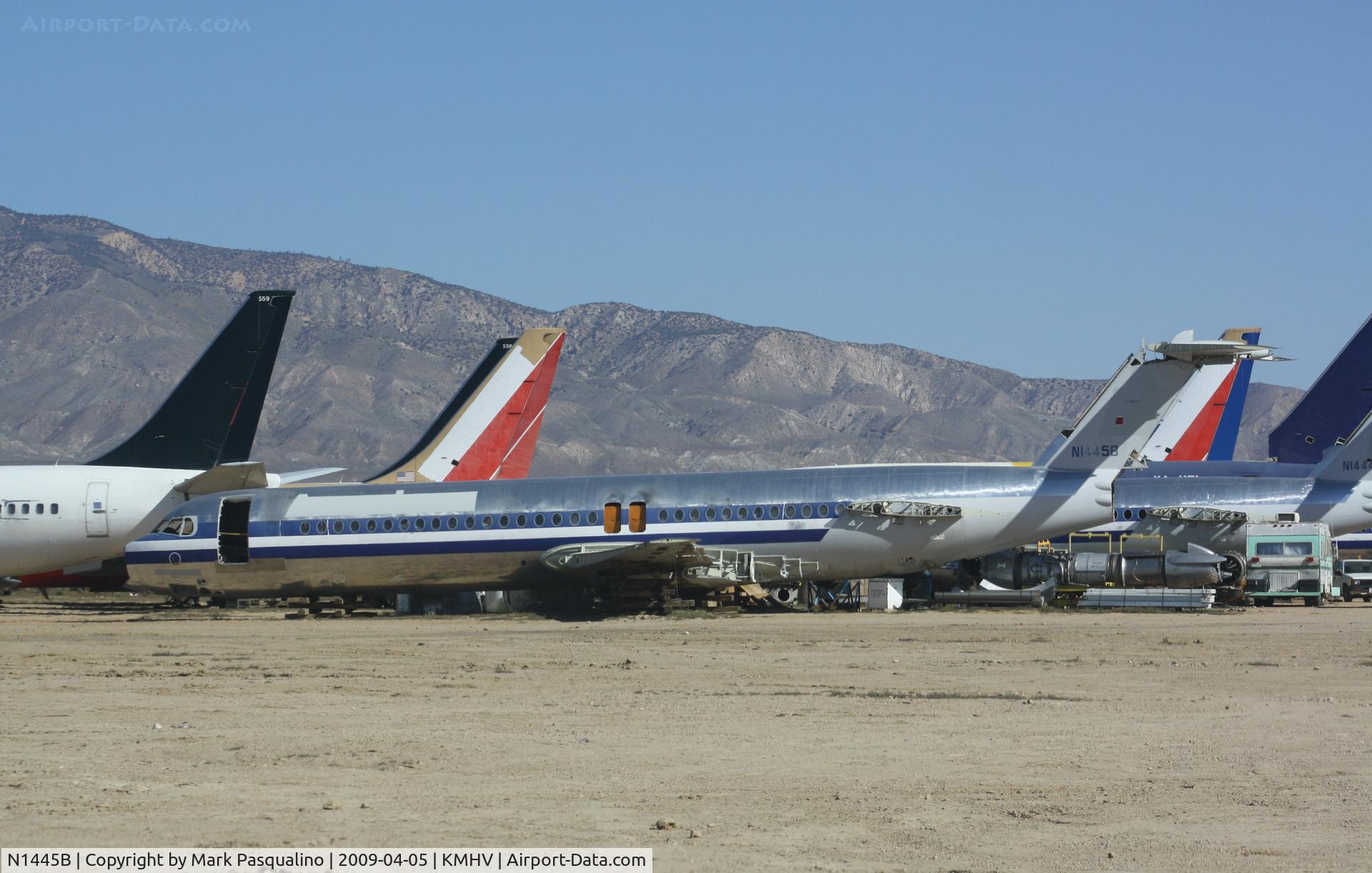 N1445B, 1993 Fokker 100 (F-28-0100) C/N 11448, Fokker F.28 MK 0100